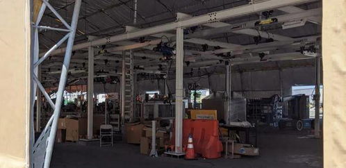 馬斯克喜提造車神器 不足20萬的特斯拉即將問世，采用創(chuàng)新紡織品遮篷設(shè)計(jì)